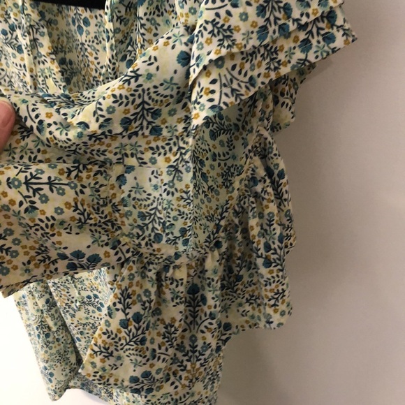 Anthropologie Joie flutter sleeve floral top - Picture 6 of 10